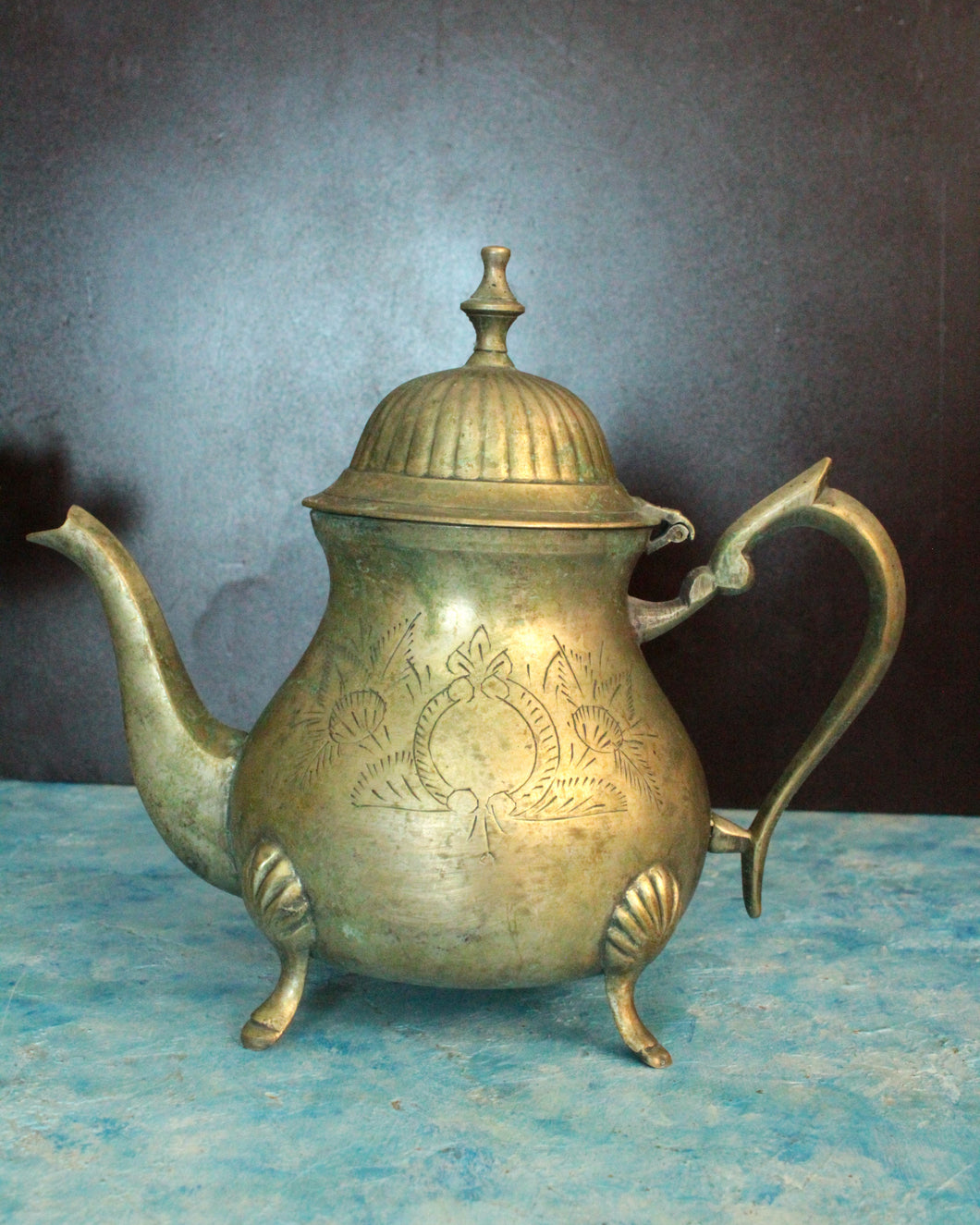 Elegant Brass Tea Pot: Timeless Beauty for Your Tea Rituals