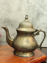 Load image into Gallery viewer, Elegant Brass Tea Pot: Timeless Beauty for Your Tea Rituals
