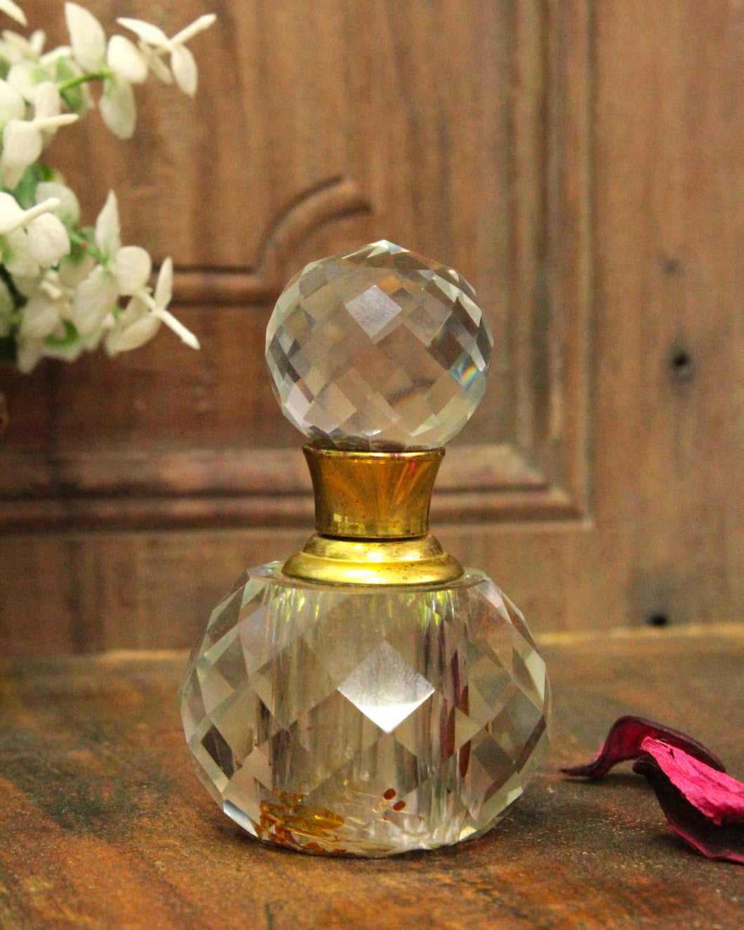 Elegance Embodied: Glass Attar/Perfume Bottle Collection