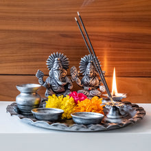 Load image into Gallery viewer, Beautiful Light weight Silver Finish Pooja Thali
