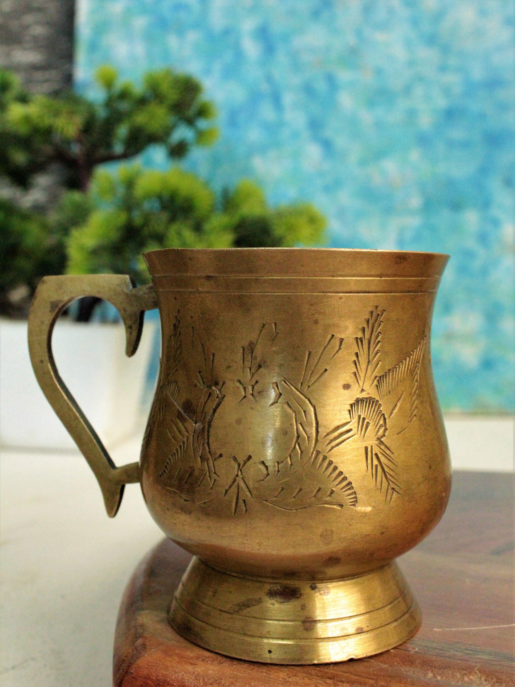 Beautiful Vintage Brass Cup Size 9 x 9 x 7.5 cm - Style It by Hanika