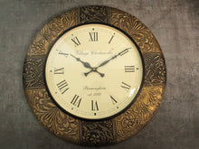 Load image into Gallery viewer, Beautiful Vintage Style Wooden Handcrafted Wall Clock - Style It by Hanika
