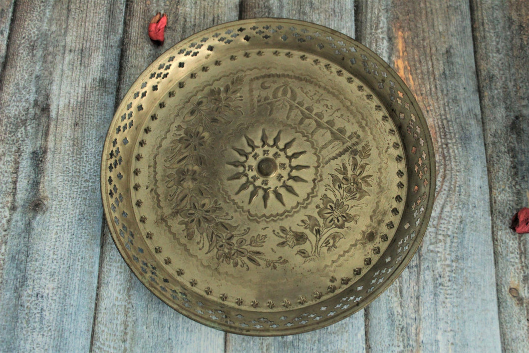 Beautiful Vintage Brass Engraved Plate (Length - 10.2