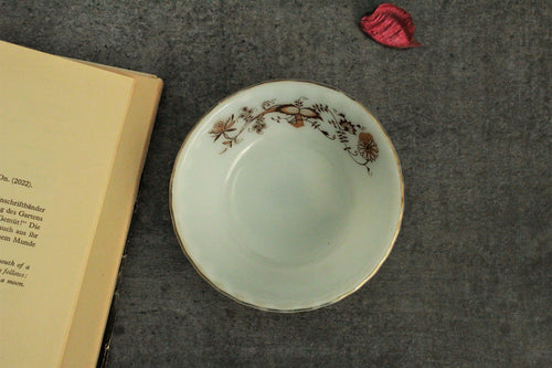 Beautiful White Ceramic Bowl - Vintage Style - Style It by Hanika