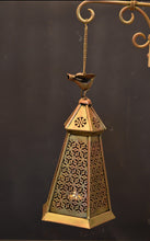 Load image into Gallery viewer, Metal 6 Corner Lantern Tea Light Holder Set - Style It by Hanika
