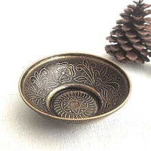 Load image into Gallery viewer, Metal art bowl with vintage Brass Bowl: An art piece collectable for Brunch/Cocktail table - Style It by Hanika
