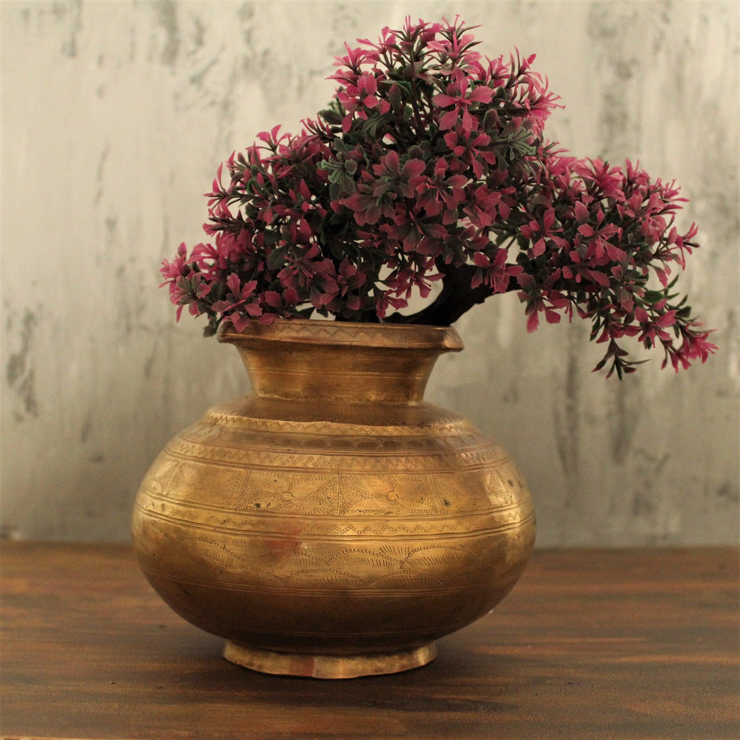 Vintage Beautifully Hand Punched Brass Pot - Style It by Hanika