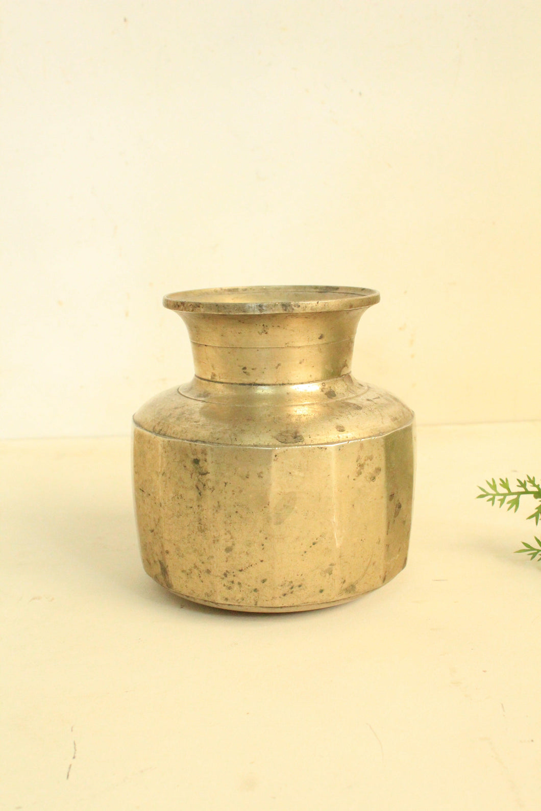 Vintage Brass Pot - Style It by Hanika